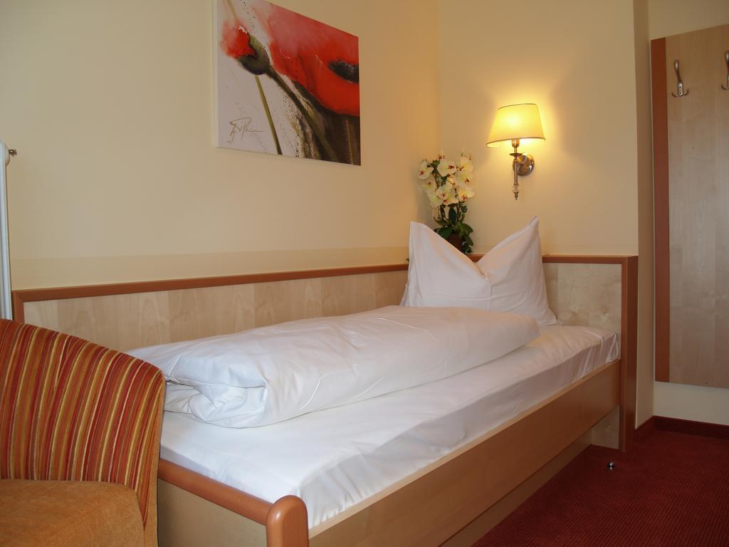 Tirolerhof Hotel Lermoos Phòng bức ảnh