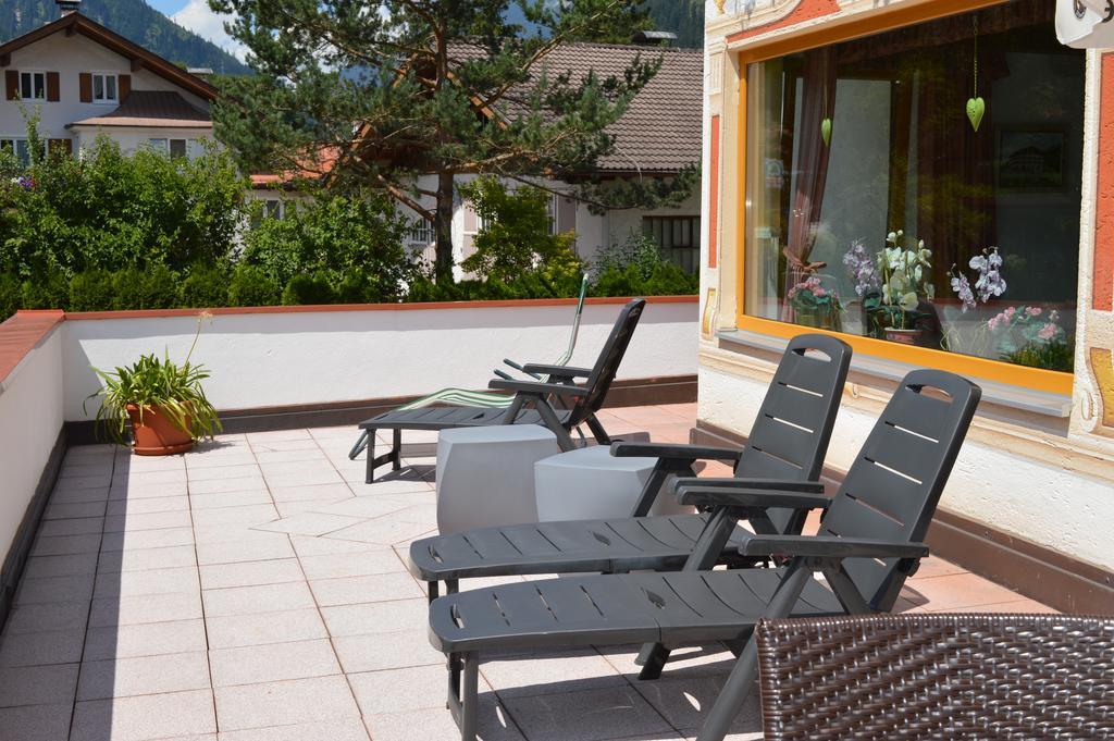Tirolerhof Hotel Lermoos Ngoại thất bức ảnh